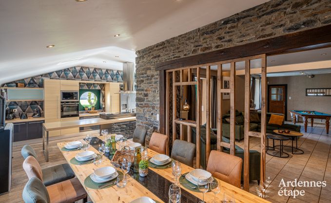 Comfortabel vakantiehuis met binnenzwembad in Bertrix, Ardennen