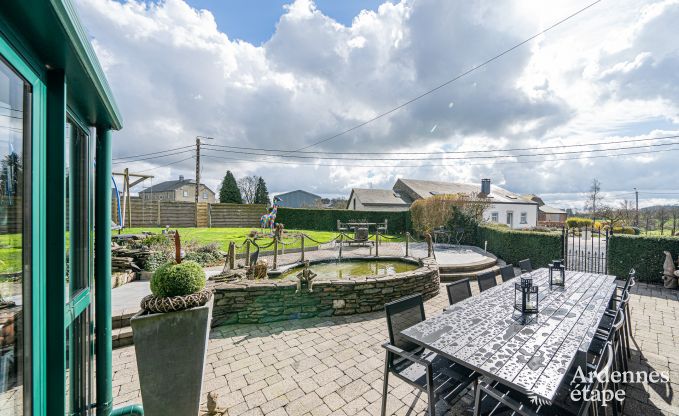 Comfortabel vakantiehuis met binnenzwembad in Bertrix, Ardennen