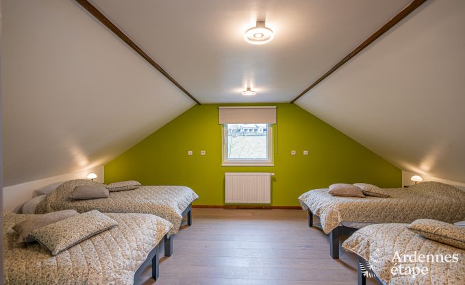 Gezinsvriendelijk vakantiehuis voor 8 personen en 2 honden in Jehonville