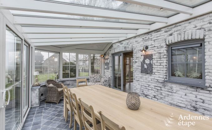 Luxe villa in Bi�vre voor 10 personen in de Ardennen