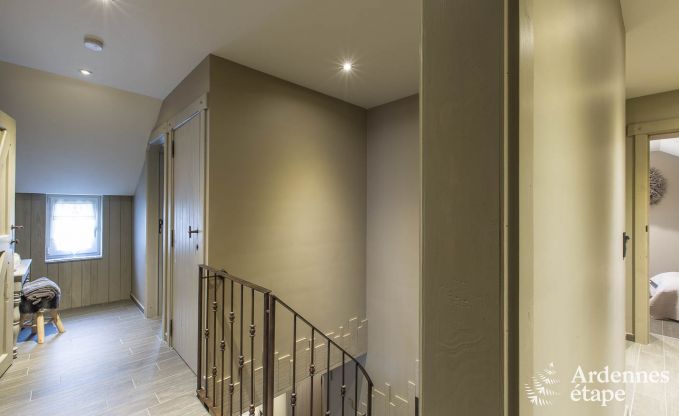 Luxe villa in Bi�vre voor 10 personen in de Ardennen