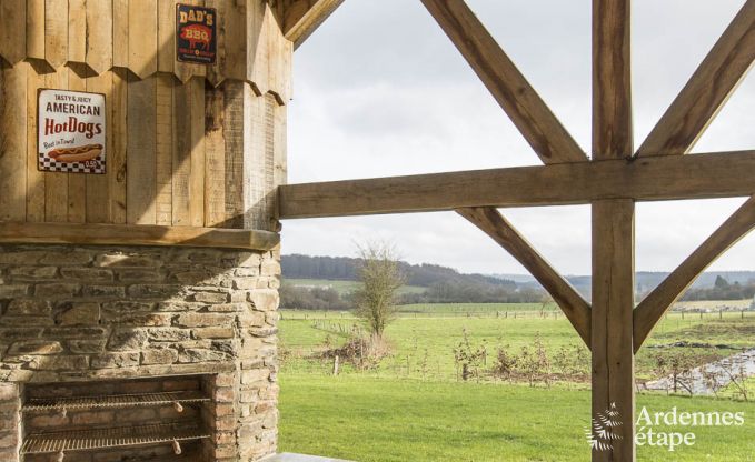 Luxe villa in Bi�vre voor 10 personen in de Ardennen