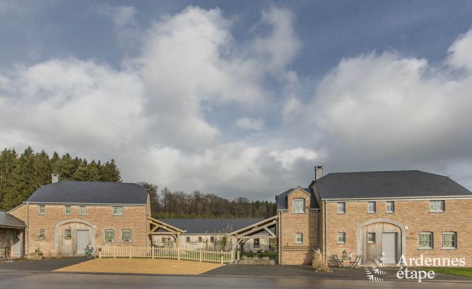 Luxe villa in Bi�vre voor 10 personen in de Ardennen