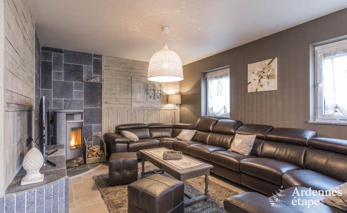 Luxe villa in Bi�vre voor 10 personen in de Ardennen
