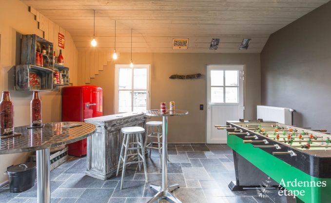 Luxe villa in Bi�vre voor 19 personen in de Ardennen