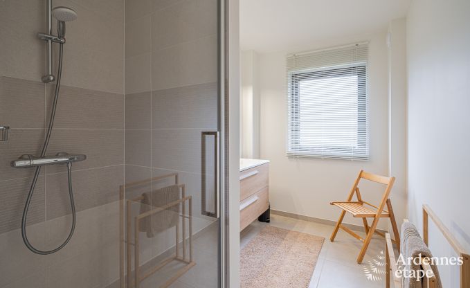 Vakantiewoning in Bivre: huisdiervriendelijk comfort voor 12 personen met sauna  in de Ardennen