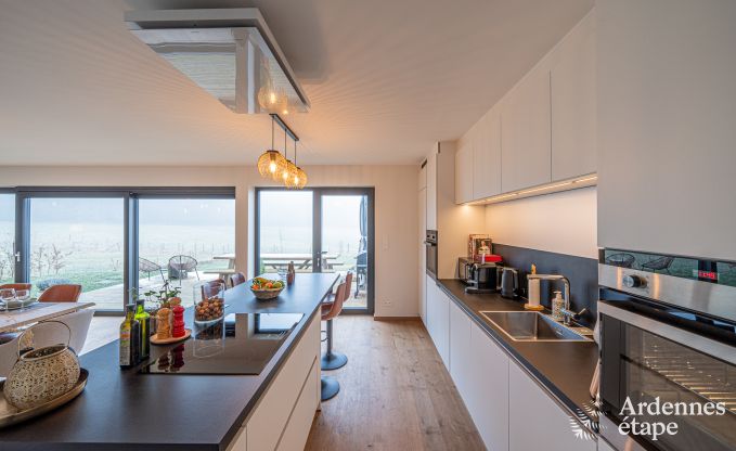 Vakantiewoning in Bivre: huisdiervriendelijk comfort voor 12 personen met sauna  in de Ardennen