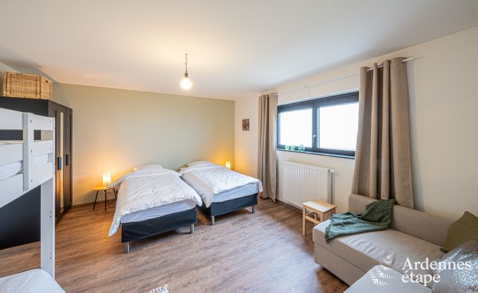 Vakantiewoning in Bivre: huisdiervriendelijk comfort voor 12 personen met sauna  in de Ardennen