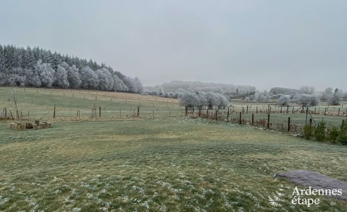 Vakantiewoning in Bivre: huisdiervriendelijk comfort voor 12 personen met sauna  in de Ardennen