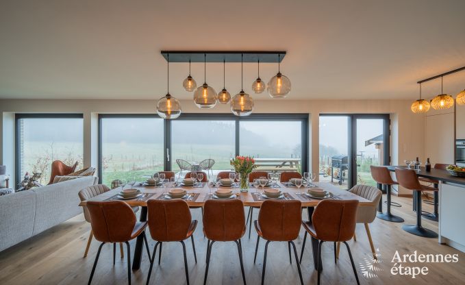 Vakantiewoning in Bivre: huisdiervriendelijk comfort voor 12 personen met sauna  in de Ardennen