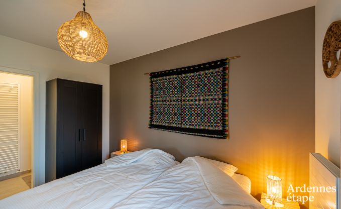 Vakantiewoning in Bivre: huisdiervriendelijk comfort voor 12 personen met sauna  in de Ardennen