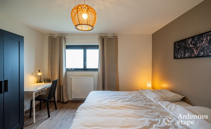 Vakantiewoning in Bivre: huisdiervriendelijk comfort voor 12 personen met sauna  in de Ardennen