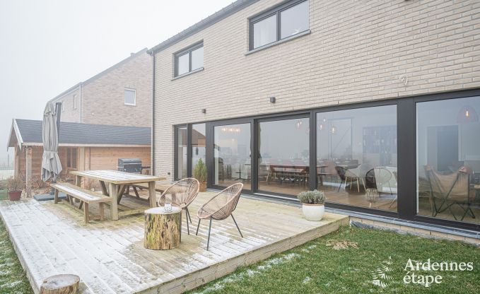 Vakantiewoning in Bivre: huisdiervriendelijk comfort voor 12 personen met sauna  in de Ardennen