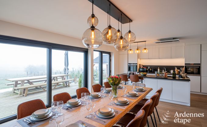 Vakantiewoning in Bivre: huisdiervriendelijk comfort voor 12 personen met sauna  in de Ardennen