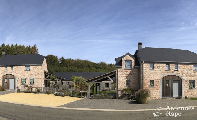 Luxe villa in Bi�vre voor 9 personen in de Ardennen