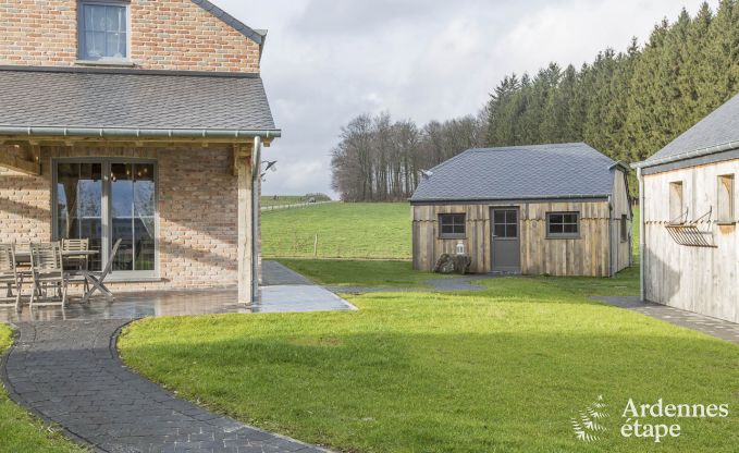 Luxe villa in Bi�vre voor 9 personen in de Ardennen