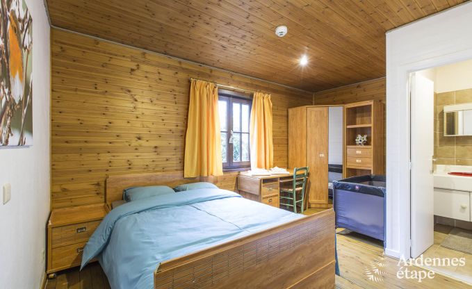 Prachtige vakantiewoning voor 12 personen op een privédomein in Bouillon.