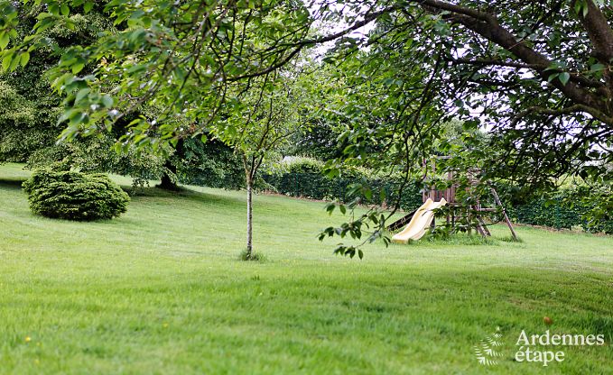 Vakantiehuis in Bouillon voor 30 personen in de Ardennen