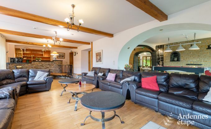 Vakantiehuis in Bouillon voor 30 personen in de Ardennen
