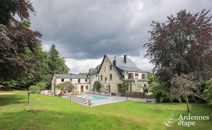 Vakantiehuis voor 36/40 personen in de Ardennen (Bouillon)