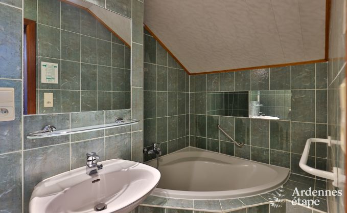 Vakantiehuis in Bouillon voor 36/40 personen in de Ardennen