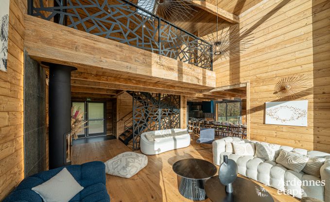 Luxe chalet in Brognon voor 20 personen met verwarmd buitenzwembad, outdoor jacuzzi en sauna op het meer