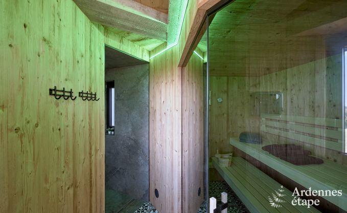 Luxe vakantiehuis in Butgenbach: watertoren met sauna, bubbelbad en panoramisch uitzicht voor 6 personen