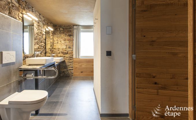Luxe villa in Butgenbach voor 28 personen in de Ardennen