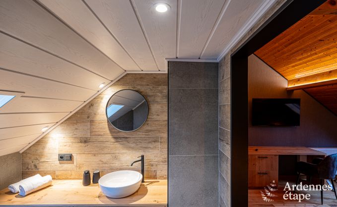 Uitzonderlijke vakantievilla in B�tgenbach voor 10 personen met zwembad