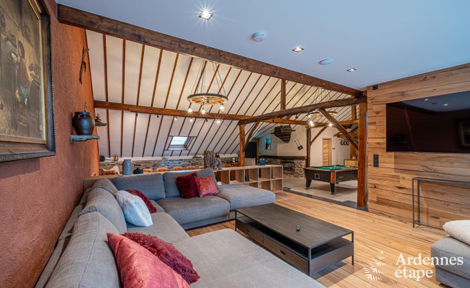 Uitzonderlijke vakantievilla in B�tgenbach voor 10 personen met zwembad