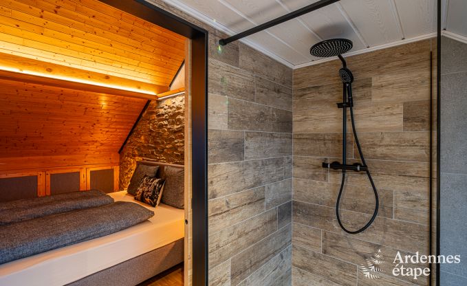 Uitzonderlijke vakantievilla in B�tgenbach voor 10 personen met zwembad