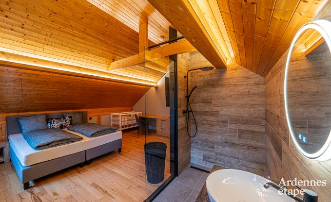 Uitzonderlijke vakantievilla in B�tgenbach voor 10 personen met zwembad