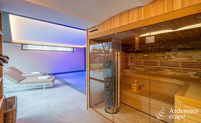 Uitzonderlijke vakantievilla in B�tgenbach voor 10 personen met zwembad