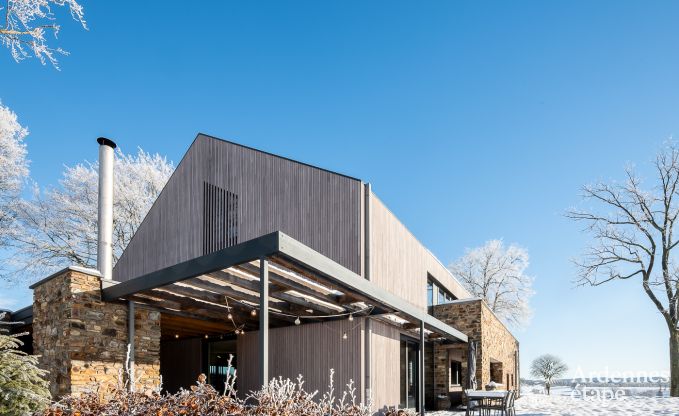 Uitzonderlijke vakantievilla voor 16 personen met binnenzwembad in de Hoge Venen