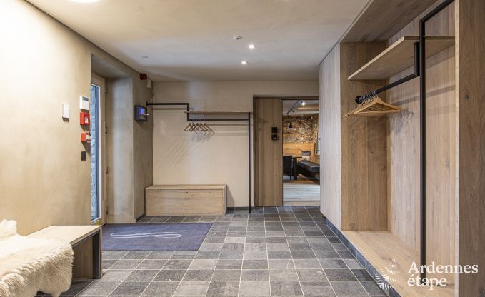 Uitzonderlijke vakantievilla voor 16 personen met binnenzwembad in de Hoge Venen