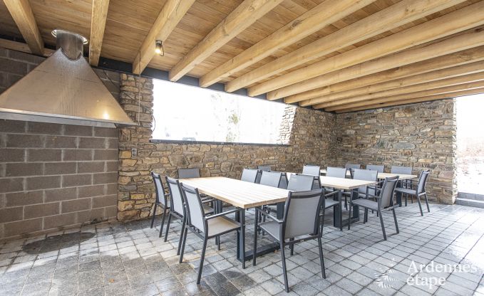 Uitzonderlijke vakantievilla voor 16 personen met binnenzwembad in de Hoge Venen