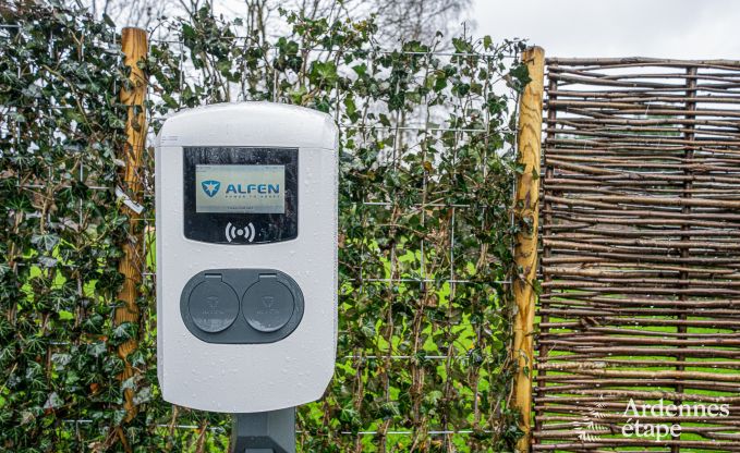 Uitzonderlijke vakantievilla in Btgenbach voor 10 personen met zwembad