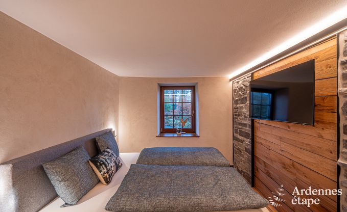 Uitzonderlijke vakantievilla in Btgenbach voor 10 personen met zwembad