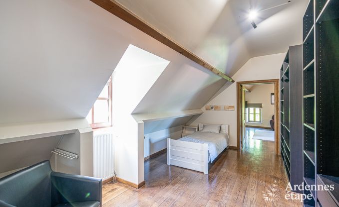 Vakantiehuis in Cerfontaine voor 12/14 personen in de Ardennen