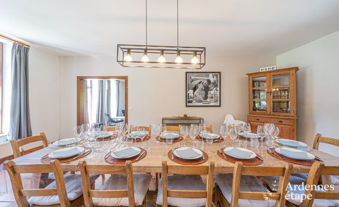 Vakantiehuis in Cerfontaine voor 12/14 personen in de Ardennen