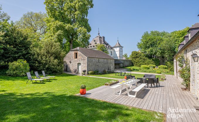 Vakantiehuis in Cerfontaine voor 12/14 personen in de Ardennen