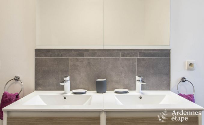 Vakantiehuis in Chassepierre voor 8/9 personen in de Ardennen