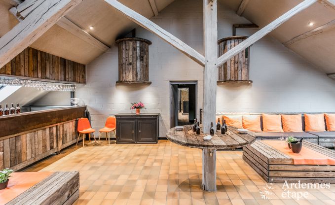 Vakantiehuis in Chassepierre voor 50 personen in de Ardennen