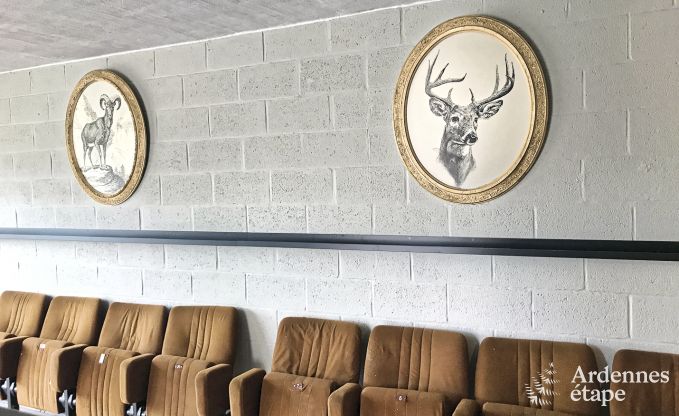 Vakantiehuis in Chassepierre voor 50 personen in de Ardennen