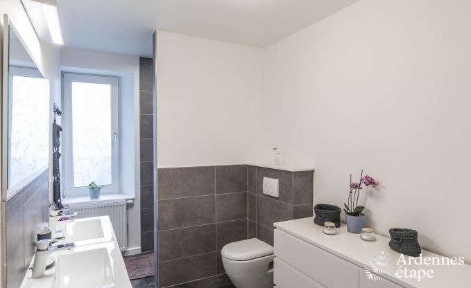 Vakantiehuis in Chassepierre voor 8/9 personen in de Ardennen