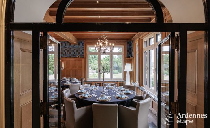 Luxueus kasteel in Chiny voor 32 personen in de Ardennen