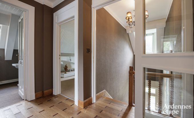 Luxueus kasteel in Chiny voor 32 personen in de Ardennen