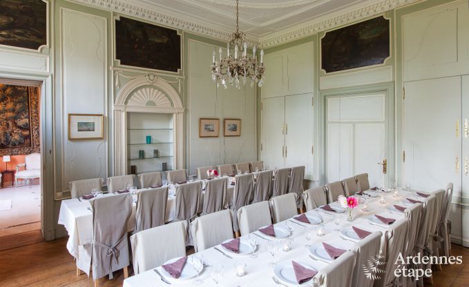 Kasteel in Ciney voor 31 personen in de Ardennen