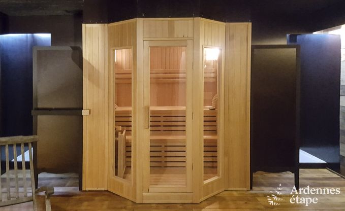 Kasteel in Ciney voor 31 personen in de Ardennen