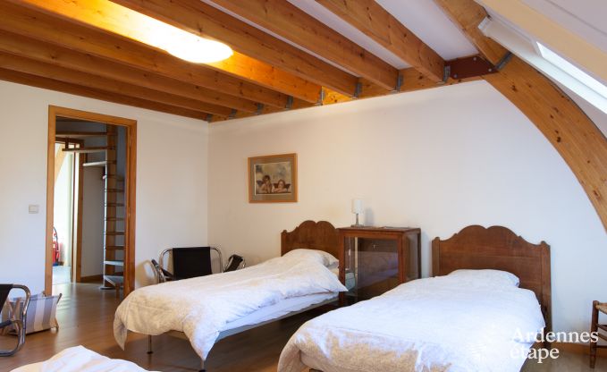 Kasteel in Ciney voor 31 personen in de Ardennen